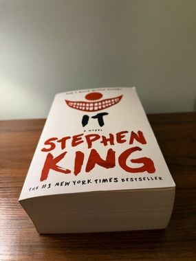 2016 IT by Stephen King Paperback